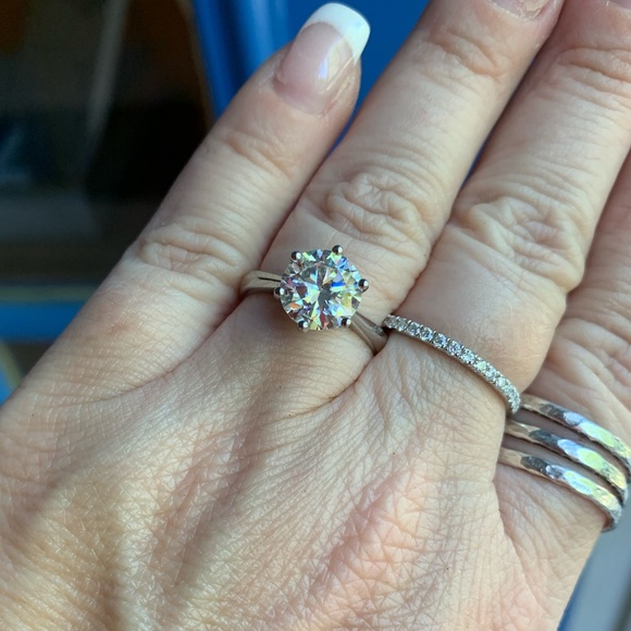 #44 Classic 6 prong setting 3 ct moissanite solitaire - Picture 3 of 11